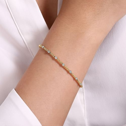 14K White-Yellow Gold Bujukan Diamond Stations Bangle