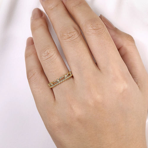 14K White Gold Bujukan Bead Crown Ring