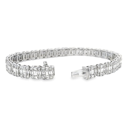 Stern International | 14K White Gold and Diamond Bracelet