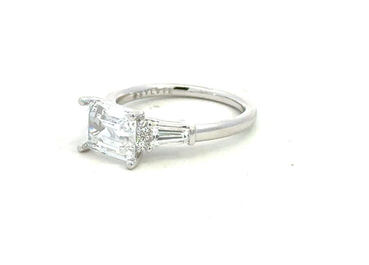 Diamond Solitaires/ Engagement Ring