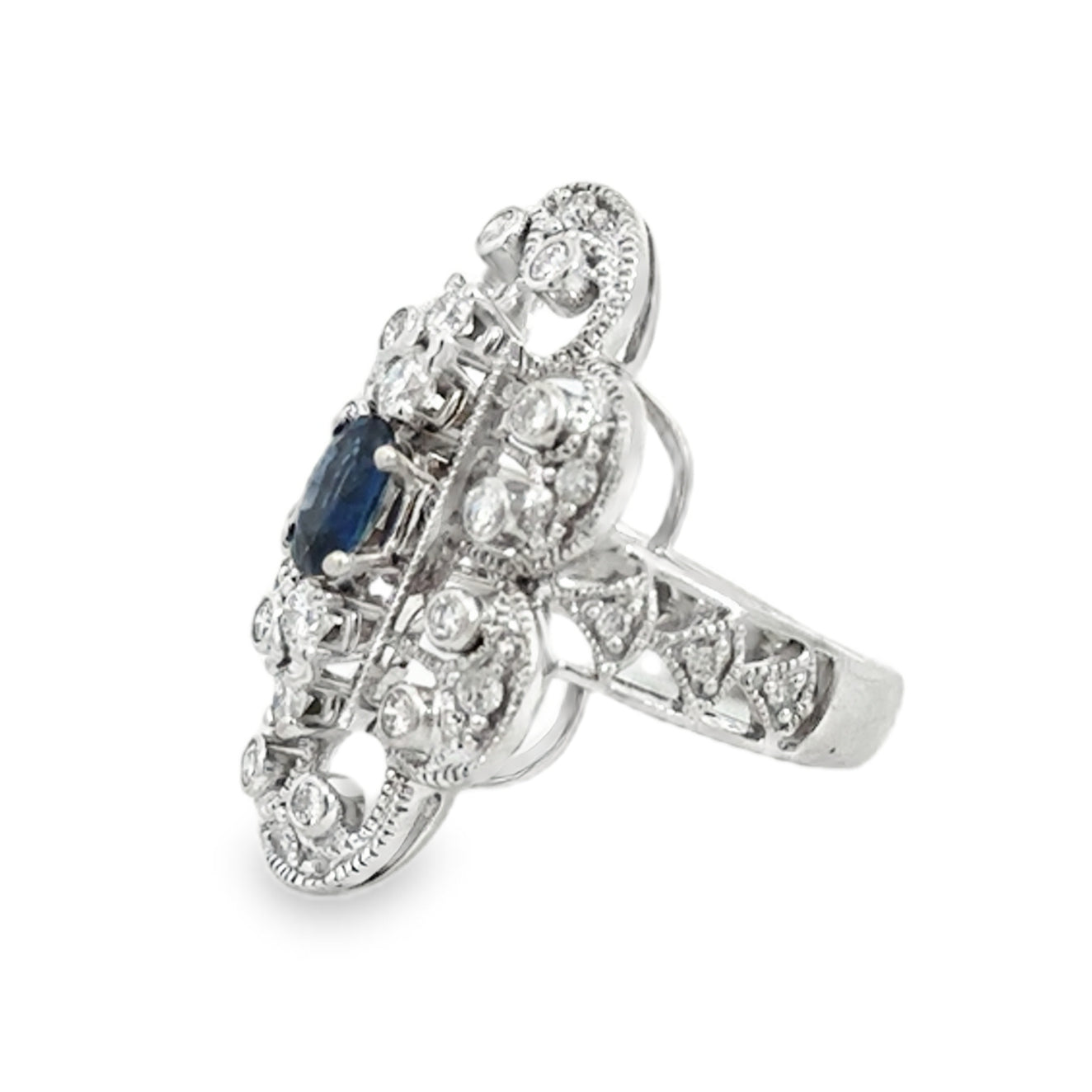 Kirkland Jewelry Estate | 14K White Gold Diamond and Sapphire Ring