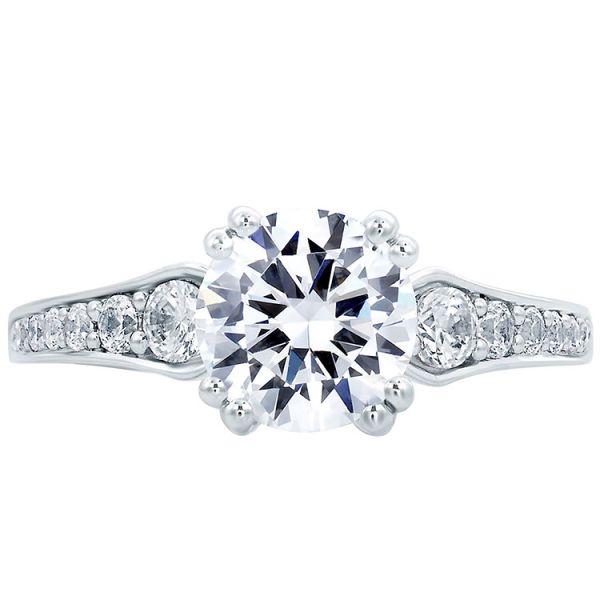 Round Vintage Diamond Center Solitaire Engagement Ring