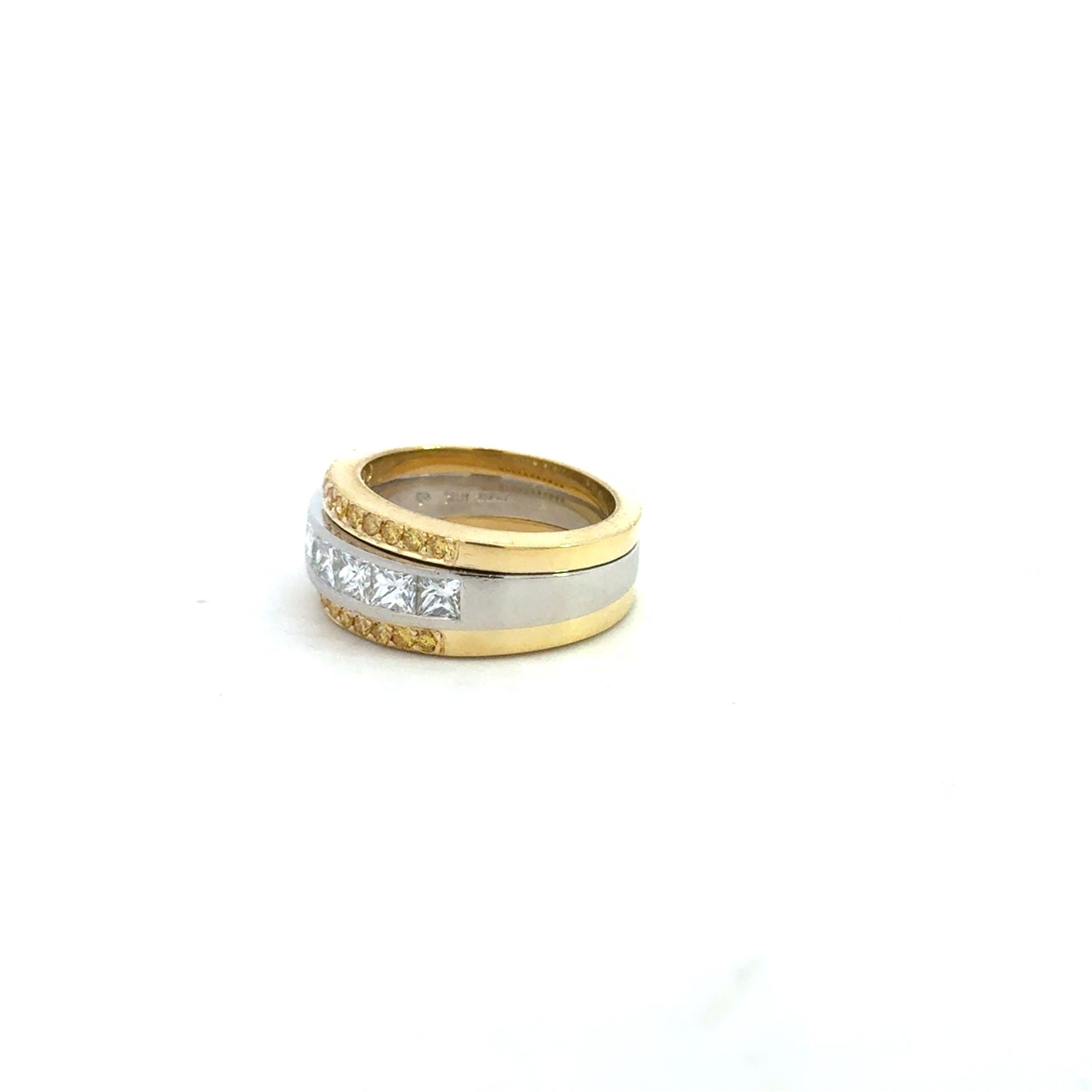 Kirkland Jewelry Estate - 18K and Platinum Diamond Ring - 1.76 Carats
