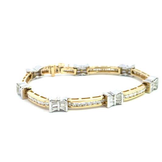 Kirkland Jewelry Estate | 14K Two Tone Diamond Link Bracelet