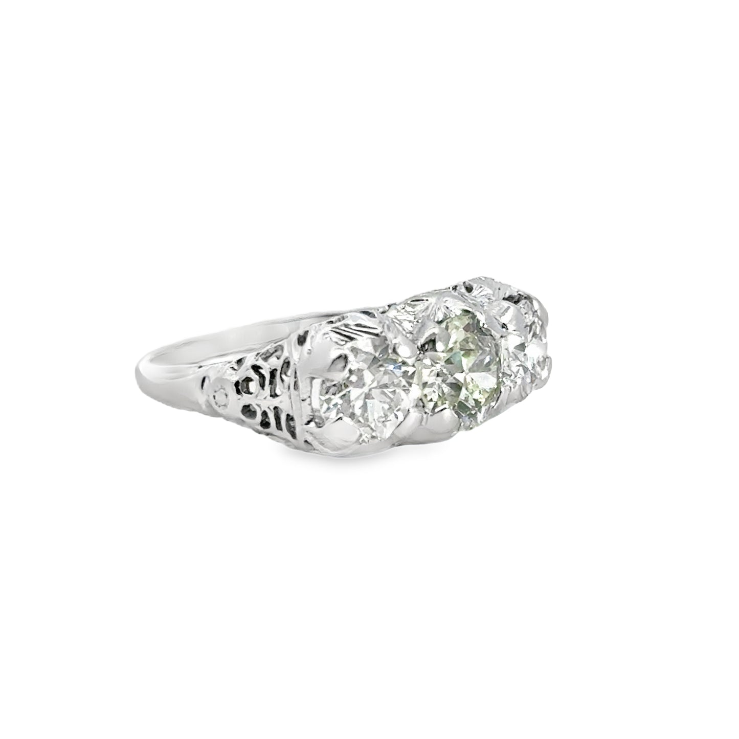 Kirkland Jewelry Estate | 18K White Gold Vintage Filigree Diamond Ring