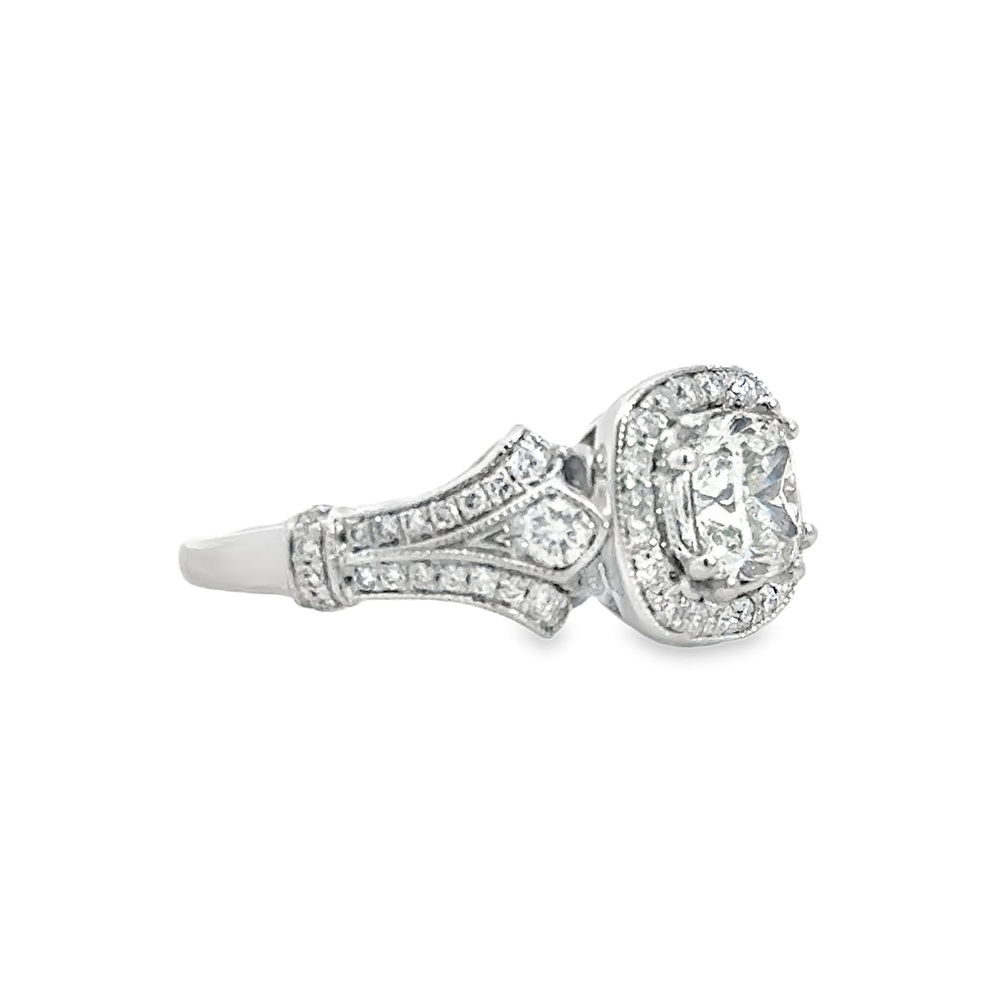 Kirkland Jewelry Estate | 14K White Gold Diamond Engagement Ring