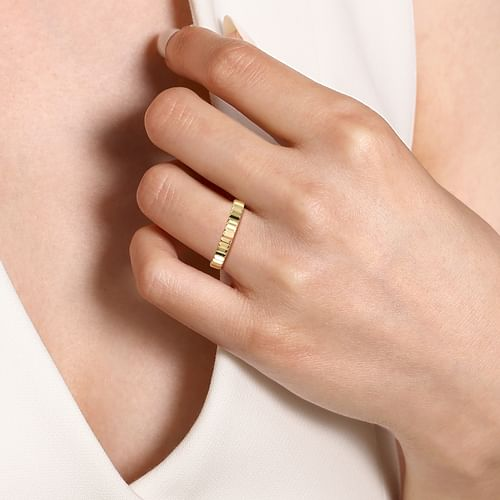 14K Yellow Plain Gold Diamond Cut Stackable Ring