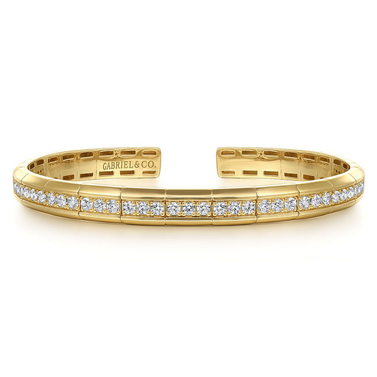 14K Yellow Gold Bujukan Diamond Bangle