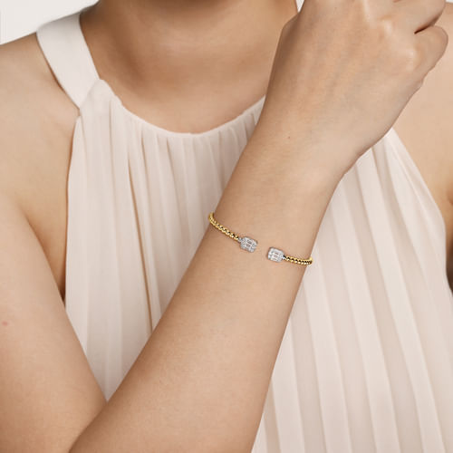 14K White and Yellow Gold Baguette and Round Rectangular Bujukan Bangle