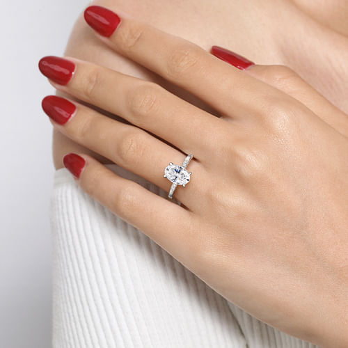 14K White Gold Oval Diamond Engagement Ring
