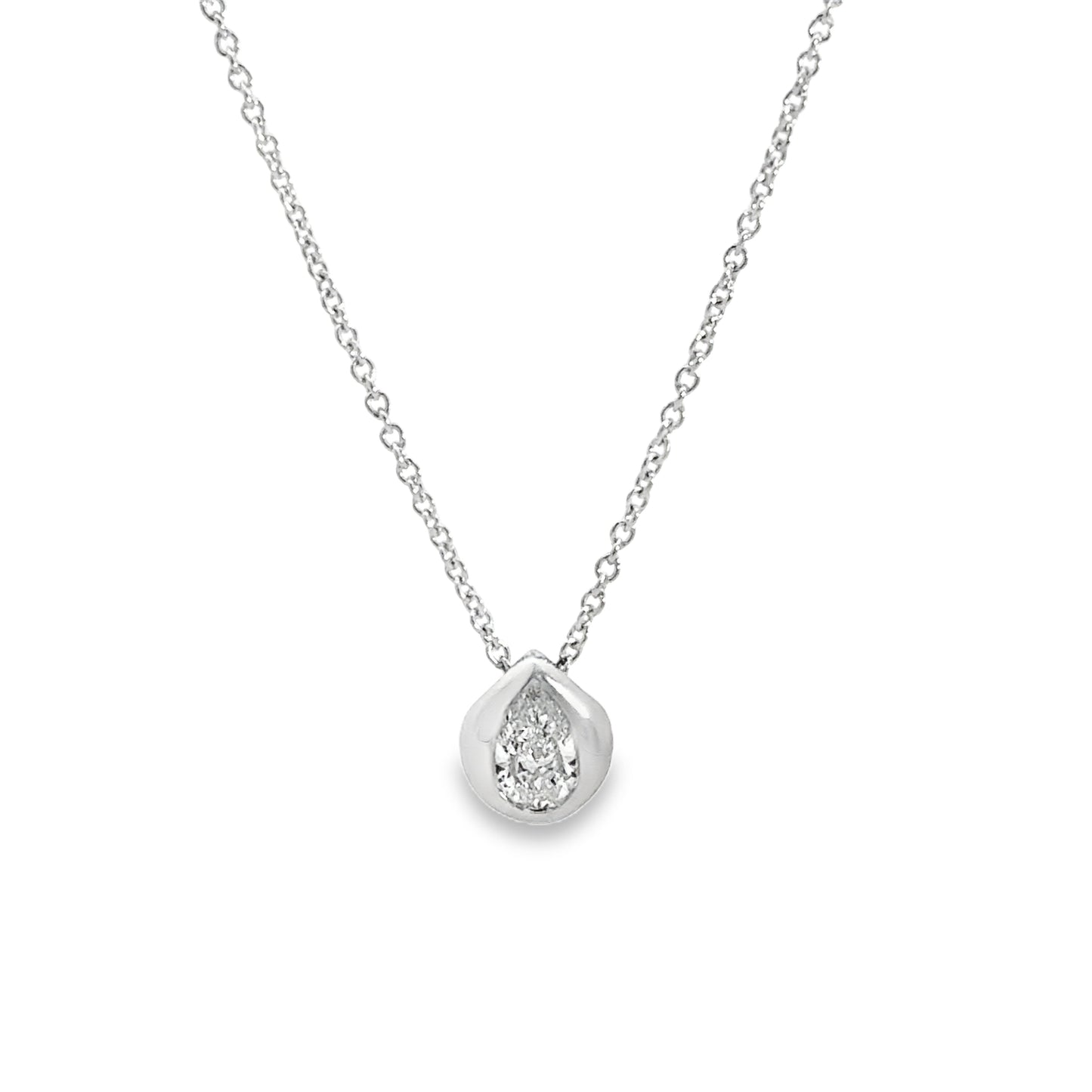 14K White Gold Diamond Shell Bezel Set Necklace