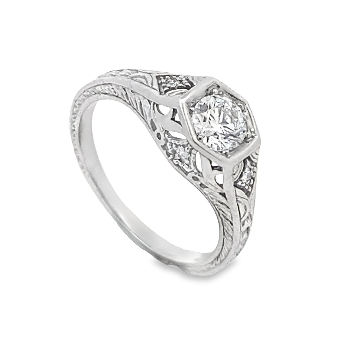 14K White Gold Vintage Ring