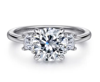 Diamond Solitaires/ Engagement Ring