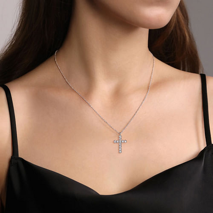 14K White Gold Diamond Cross Pendant Necklace
