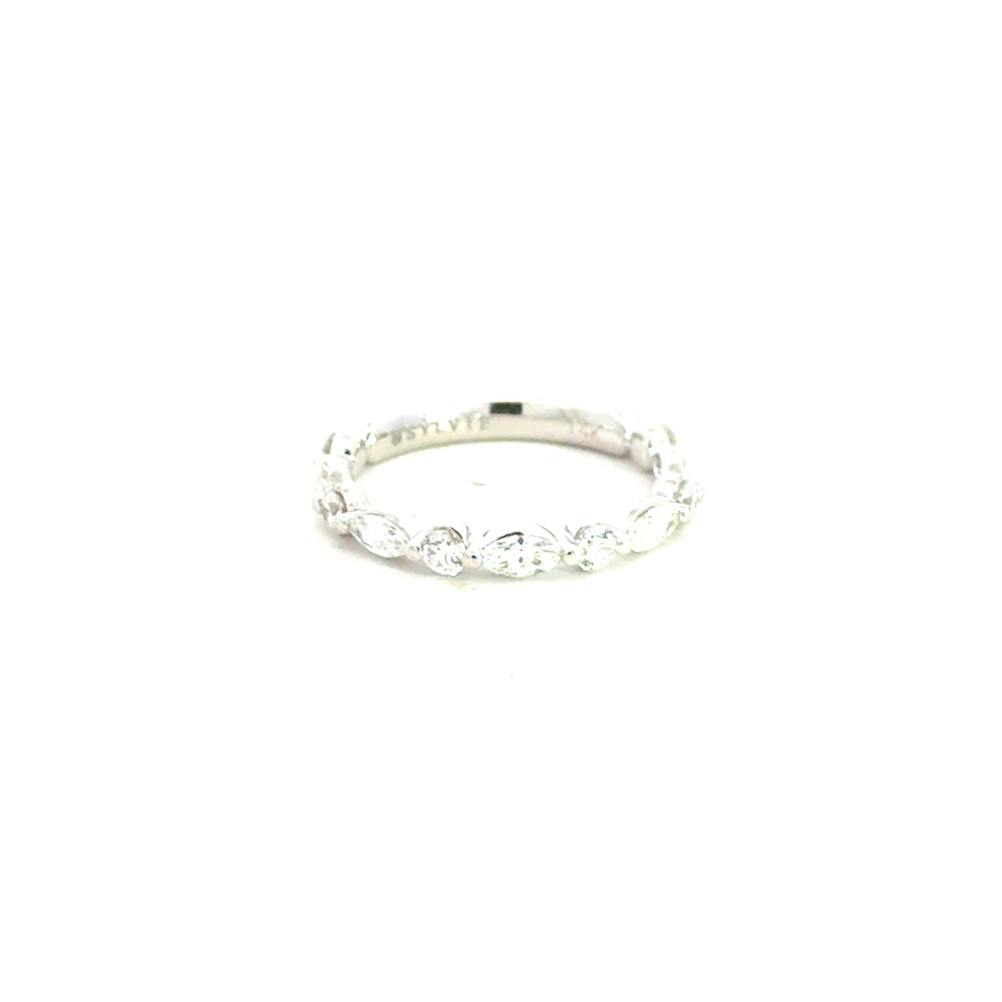 14K White Gold Diamond Wedding Band - 0.81 Carats