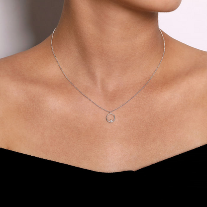 925 Sterling Silver Diamond Circle Pendant Necklace