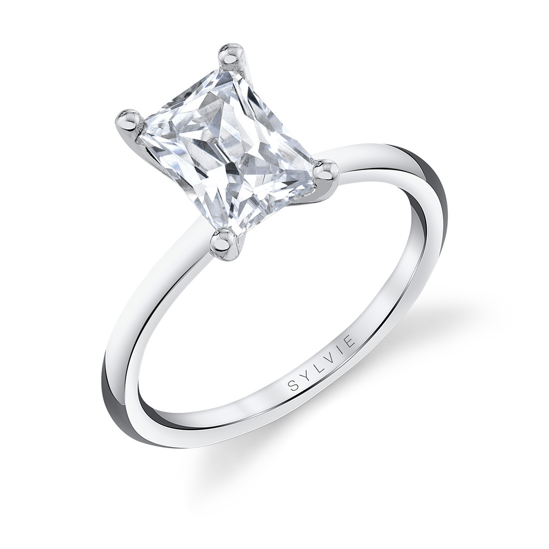 Amelia - 14K White Gold Solitare Engagement Ring