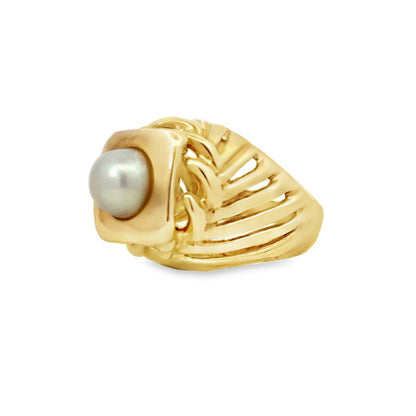 Kirkland Jewelry Estate | 14K Yellow Gold Pearl Fashion Ring