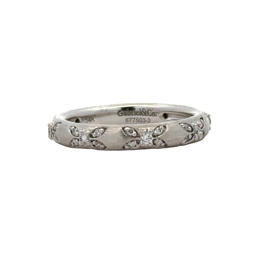 Kirkland Jewelry Estate | 14K White Gold and Diamond Band