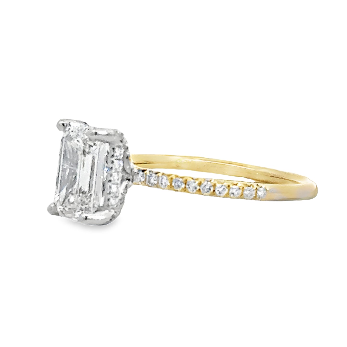 Kirkland Jewelry Estate | 14K LAB GROWN Emerald Cut Diamond Engagement Ring