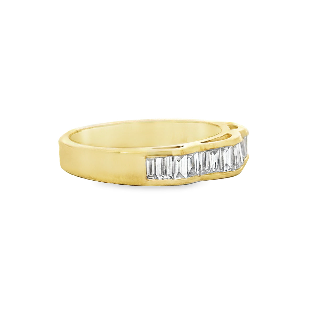 Kirkland Jewelry Estate | 18K Yellow Gold Diamond Band