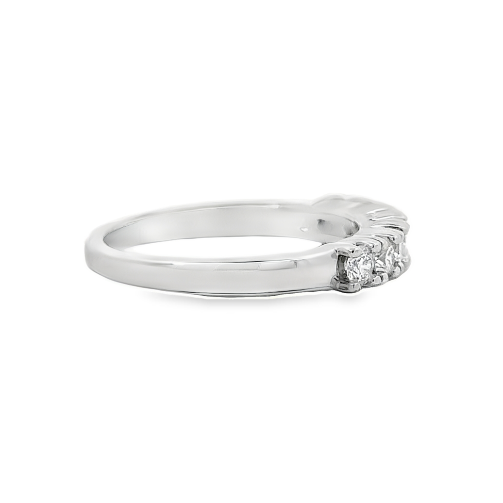 Kirkland Jewelry Estate | 14K White Gold Diamond Band