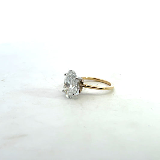 Kirkland Jewelry Estate - 14K Lab-grown Oval Diamond Solitaire Engagement Ring - 4.02 Carats