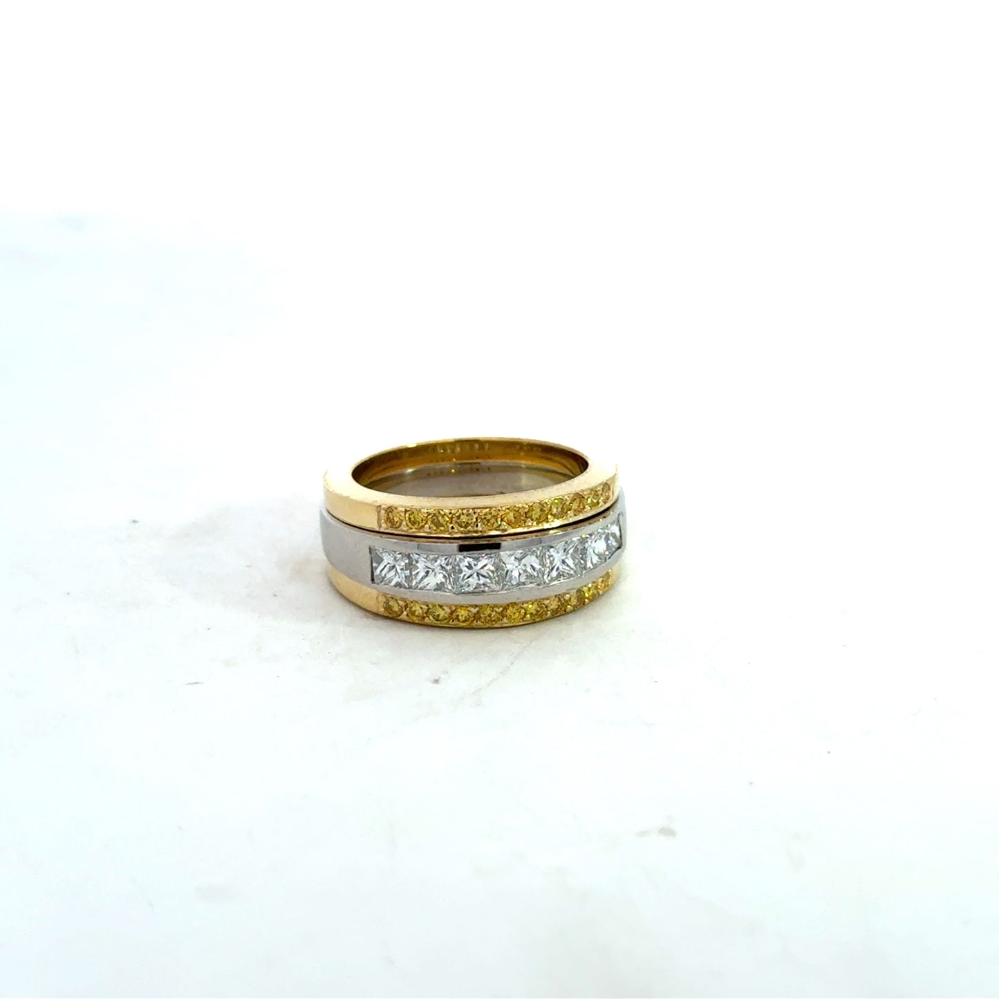 Kirkland Jewelry Estate - 18K and Platinum Diamond Ring - 1.76 Carats