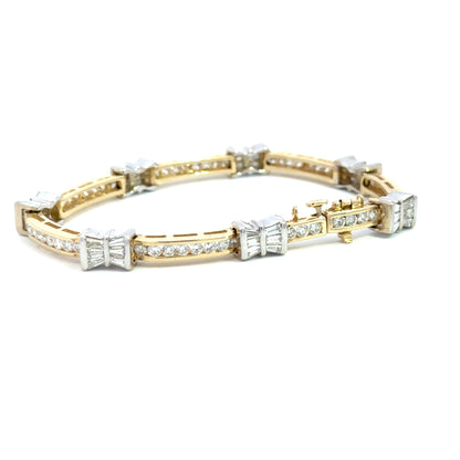 Kirkland Jewelry Estate | 14K Two Tone Diamond Link Bracelet