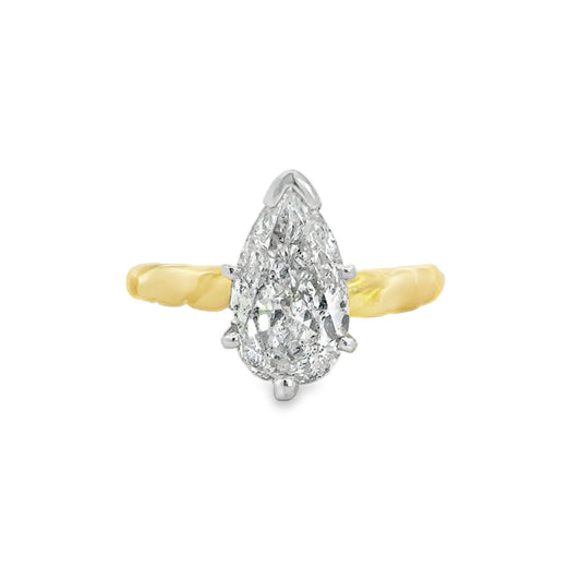 Kirkland Jewelry Estate | 18K Yellow Gold Pear Shape Solitaire Ring