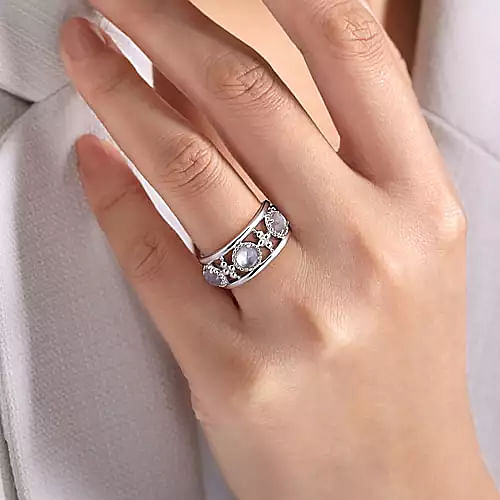 925 Sterling Silver Bujukan Rock Crystal and White Mother of Pearl Station Ring