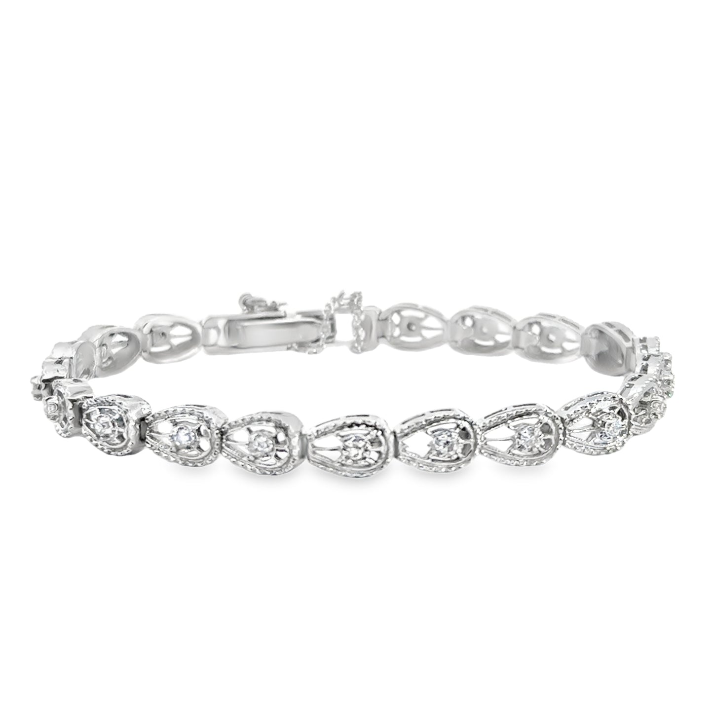 Kirkland Jewelry Estate | 14K White Gold Diamond Bracelet