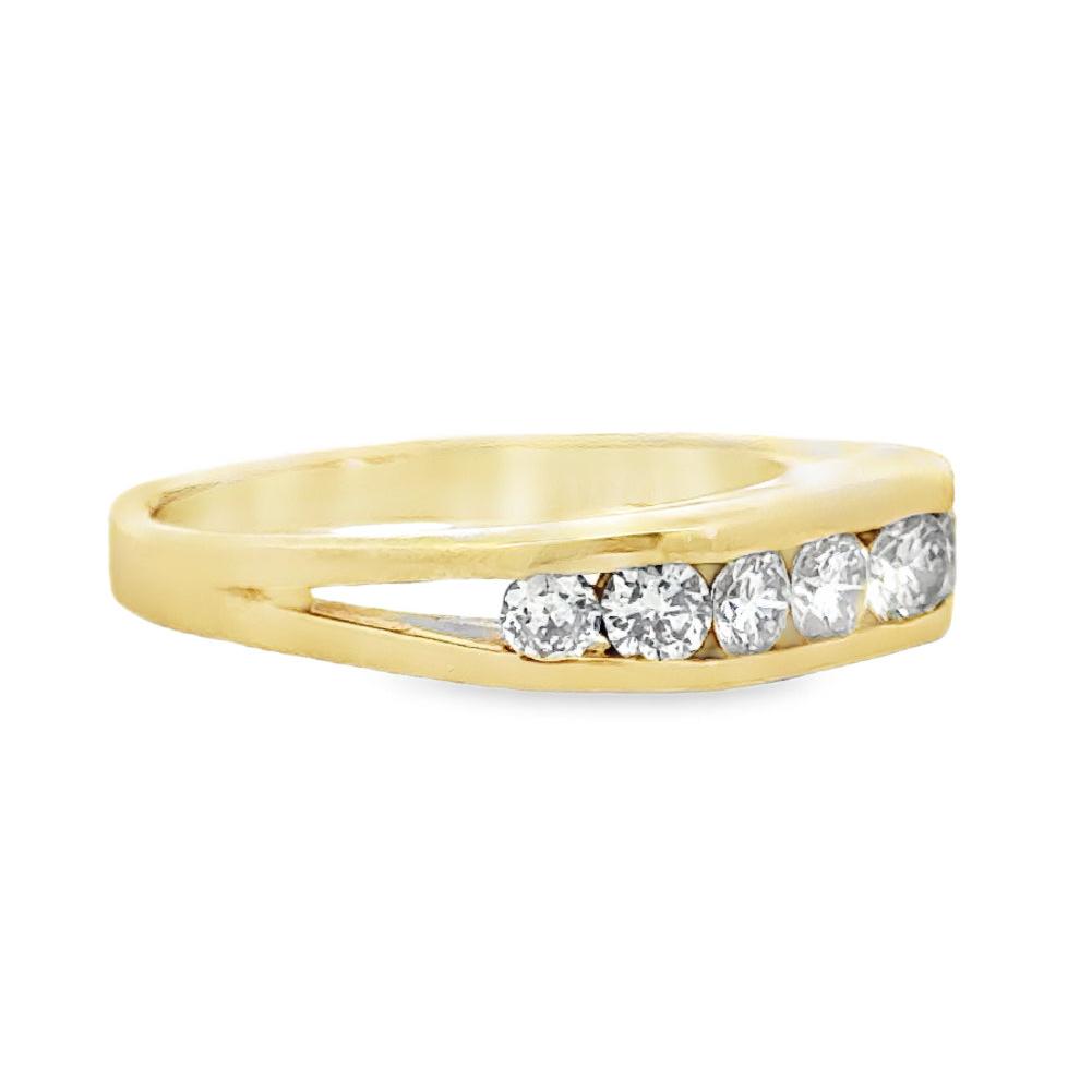 Kirkland Jewelry Estate | 14K Yellow Gold Channel Set Diamond Band