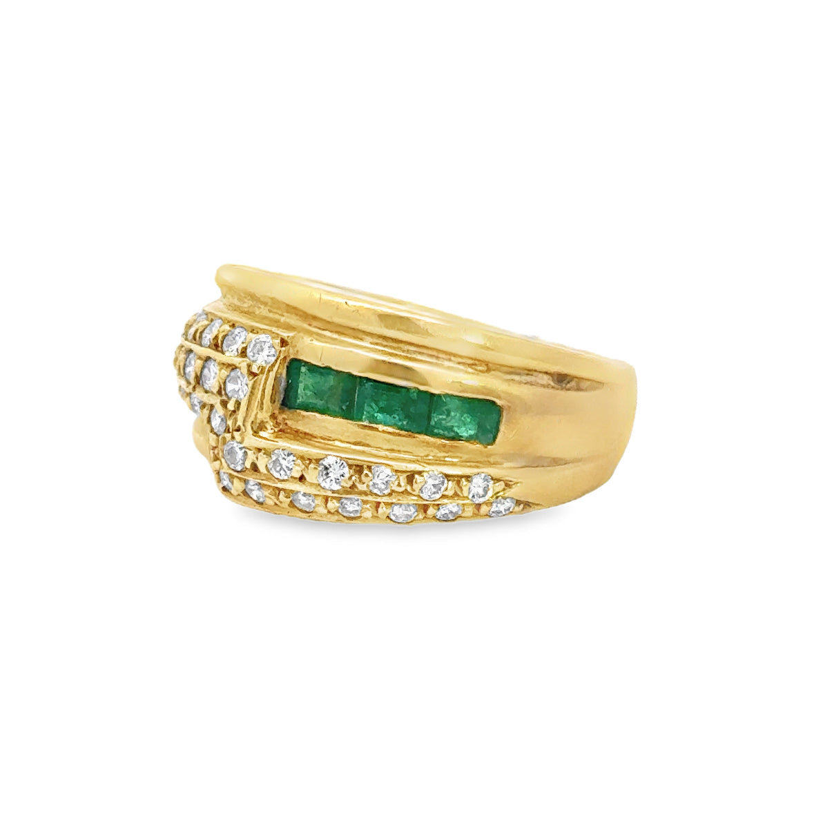 Kirkland Jewelry Estate | 18K Yellow Gold Emerald and Diamond Ring