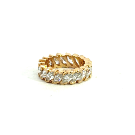 Kirkland Jewelry Estate-14K Yellow Gold Marquise Eternity Band