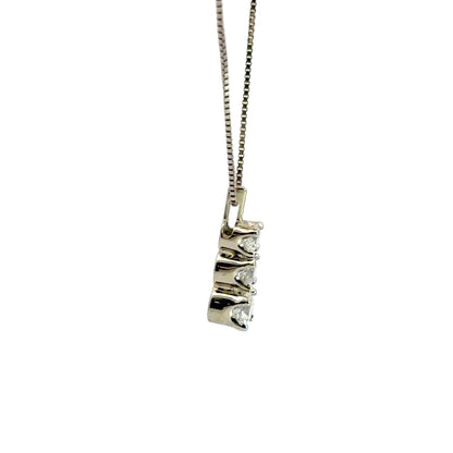 Kirkland Jewelry Estate | Ladies 14K White Gold Diamond Pendant
