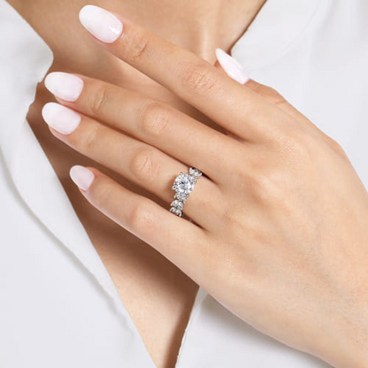 Diamond Solitaires/ Engagement Ring