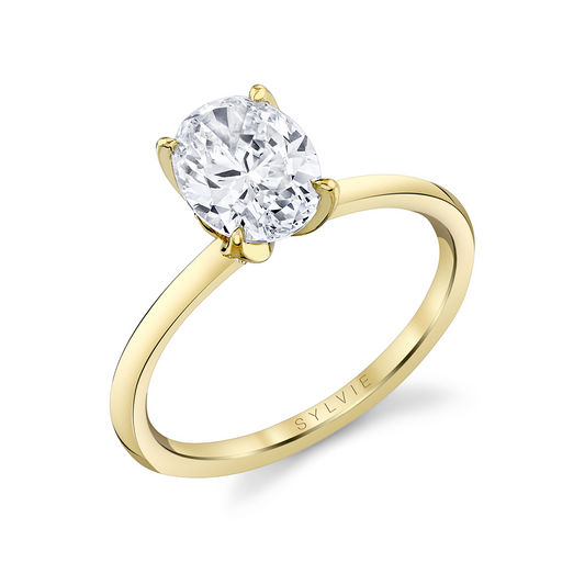 Shay - Oval Cut Solitare Engagement Ring