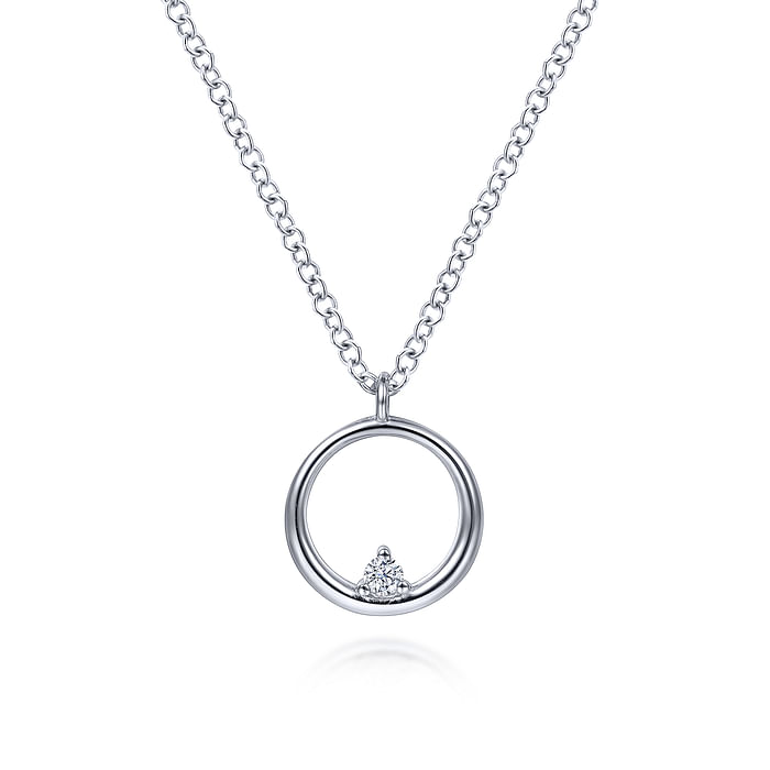 925 Sterling Silver Diamond Circle Pendant Necklace