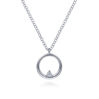 925 Sterling Silver Diamond Circle Pendant Necklace