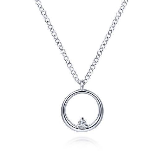 925 Sterling Silver Diamond Circle Pendant Necklace