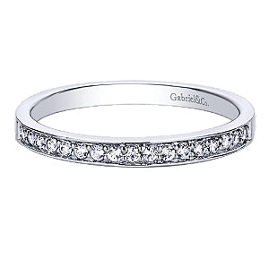 14K White Gold Diamond Wedding Band